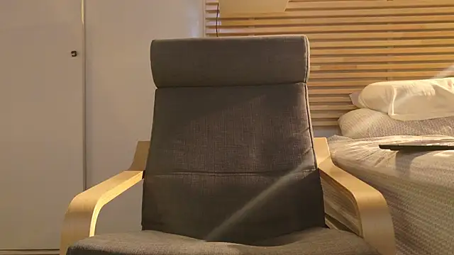 KevinWolf777 online show from 10, 4, 2026