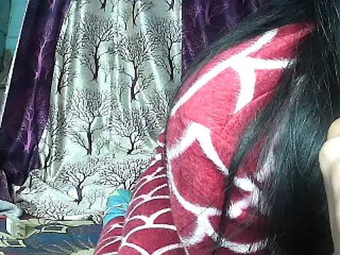 Snapshot of diksha--s chatting on 4, 12, 2025 diksha--s online show from 4, 12, 2025