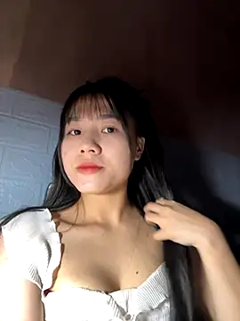 Leaf-Tgu online show from 25, 10, 2025