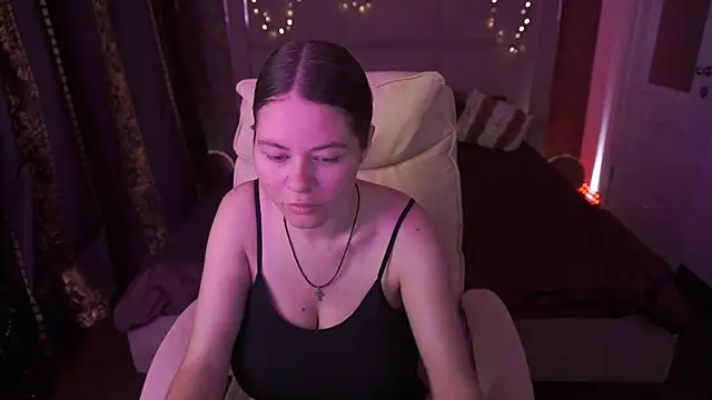 QueenEvieX online show from 21, 4, 2026