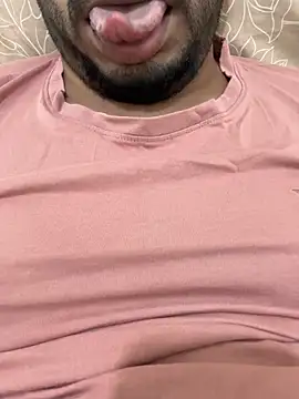 Handsome8677 online show from 17, 3, 2026