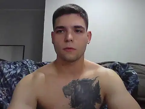 Snapshot of Zure-xxx chatting on 18, 10, 2025 Zure-xxx online show from 18, 10, 2025