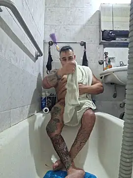 Snapshot of Rueditasss chatting on 4, 3, 2026 Rueditasss online show from 4, 3, 2026