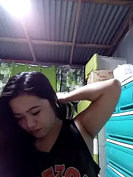 Snapshot of XxxHotCouples4u chatting on 3, 4, 2026 XxxHotCouples4u online show from 3, 4, 2026