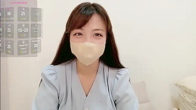 Snapshot of noa_noachi chatting on 17, 10, 2025 noa noachi online show from 17, 10, 2025