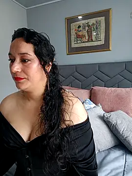 Elizabeth bennett 6 online show from 20, 4, 2026