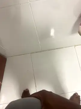 Snapshot of negaosx chatting on 15, 10, 2025 negaosx online show from 15, 10, 2025