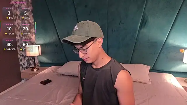 Aaron Eze online show from 13, 2, 2026