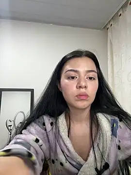 Snapshot of Midori_rosse chatting on 15, 5, 2026 Midori rosse online show from 15, 5, 2026