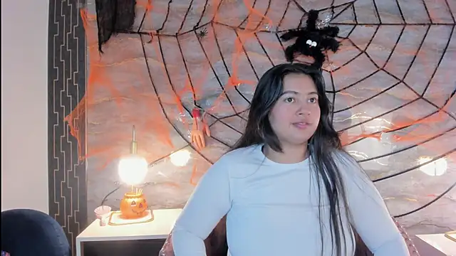 lilithst  online show from 20, 10, 2025