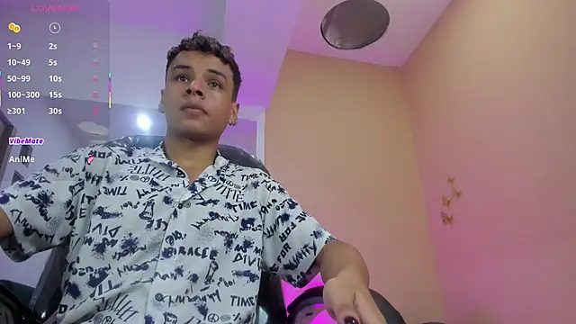 Snapshot of Xavier_Fox___ chatting on 3, 3, 2026 Xavier Fox online show from 3, 3, 2026