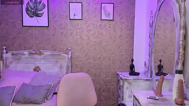 Sara clk online show from 10, 4, 2026