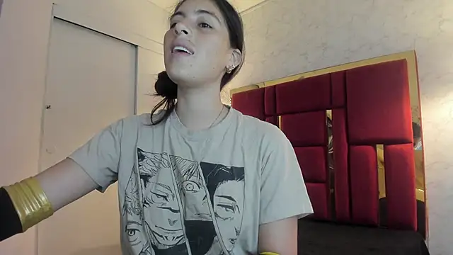 moon winy online show from 16, 11, 2025