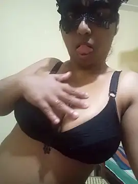 Snapshot of VeronicaPatel chatting on 22, 10, 2025 VeronicaPatel online show from 22, 10, 2025