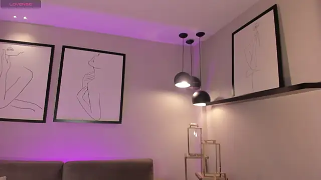 Snapshot of ChristineFord_ chatting on 15, 12, 2025 ChristineFord online show from 15, 12, 2025