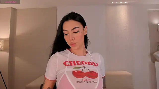 ChristineFord  online show from 26, 2, 2026