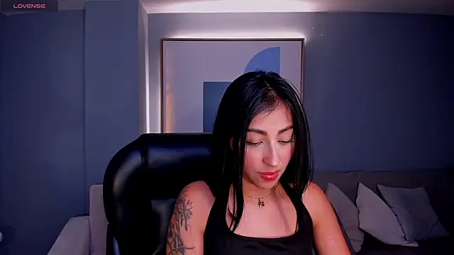 Snapshot of CelesteMoonX chatting on 8, 5, 2026 CelesteMoonX online show from 8, 5, 2026