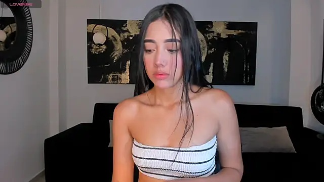 Snapshot of ScarlettBlaze_ chatting on 5, 12, 2025 ScarlettBlaze online show from 5, 12, 2025