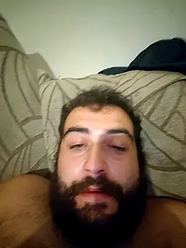 Snapshot of GluingPerson chatting on 28, 10, 2025 GluingPerson online show from 28, 10, 2025