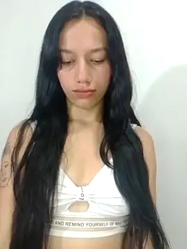 AdelaidaManson18 online show from 2, 12, 2025