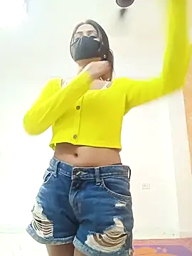 Snapshot of Sexy-queen-- chatting on 16, 10, 2025 Sexy-queen-- online show from 16, 10, 2025