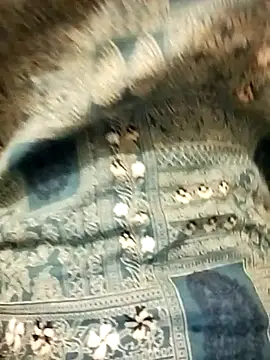 Snapshot of Ratri-Biswas chatting on 8, 11, 2025 Ratri-Biswas online show from 8, 11, 2025