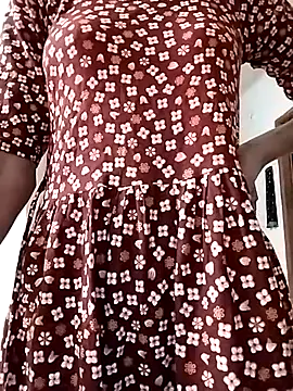 Snapshot of Ratri-Biswas chatting on 14, 11, 2025 Ratri-Biswas online show from 14, 11, 2025