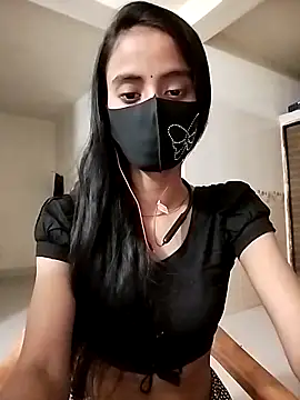 Snapshot of Ratri-Biswas chatting on 25, 11, 2025 Ratri-Biswas online show from 25, 11, 2025