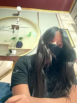 Vanshika1432 online show from 7, 1, 2026