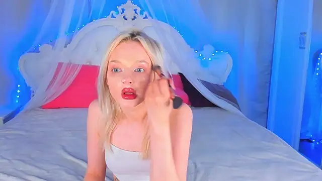 AlessaKiss online show from 15, 6, 2026