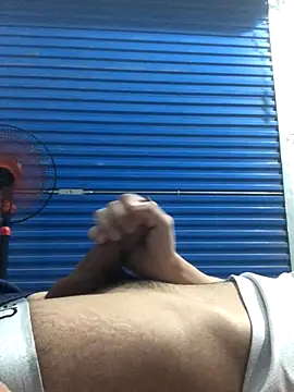 liamhn2k4 online show from 18, 10, 2025