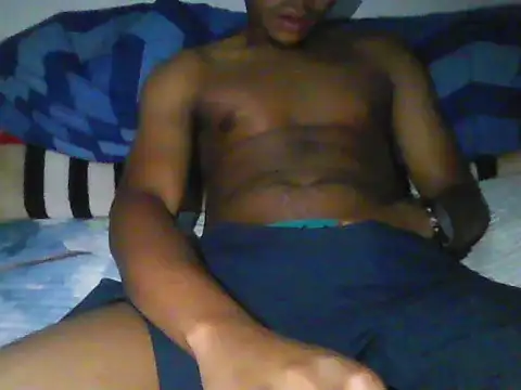 Snapshot of sexybulldozer chatting on 23, 10, 2025 sexybulldozer online show from 23, 10, 2025