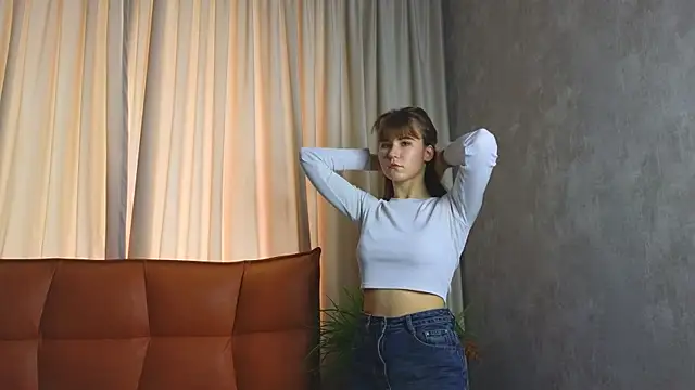 BloomNoir online show from 11, 11, 2025