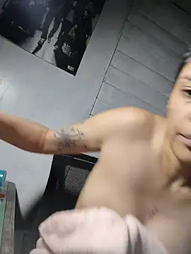 Snapshot of Natimiau chatting on 27, 11, 2025 Natimiau online show from 27, 11, 2025