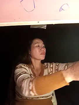 Snapshot of tabby-cat11 chatting on 1, 11, 2025 tabby-cat11 online show from 1, 11, 2025