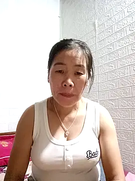 Snapshot of tabby-cat11 chatting on 6, 11, 2025 tabby-cat11 online show from 6, 11, 2025