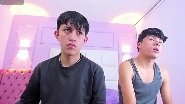 hoot booys  online show from 19, 3, 2026