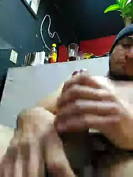 Snapshot of may35_ chatting on 20, 3, 2026 may35 online show from 20, 3, 2026