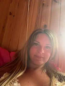 Snapshot of kinkysarahx chatting on 19, 7, 2026 kinkysarahx online show from 19, 7, 2026