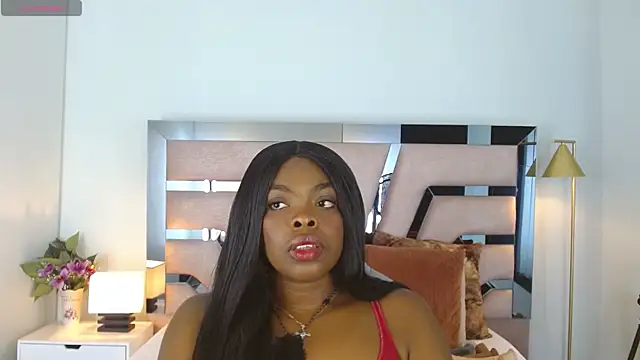 Maiacharris  online show from 4, 12, 2025