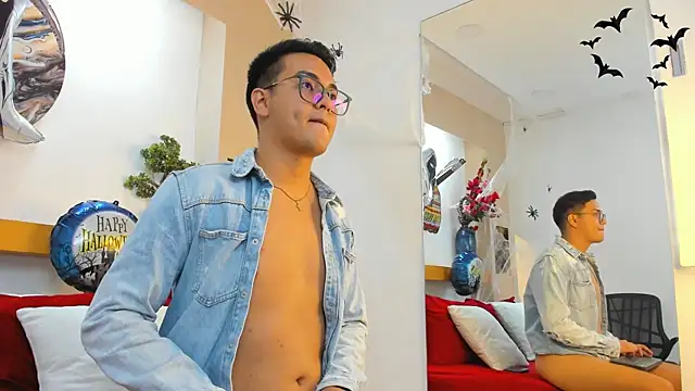 Snapshot of JohnBelRose chatting on 22, 10, 2025 JohnBelRose online show from 22, 10, 2025