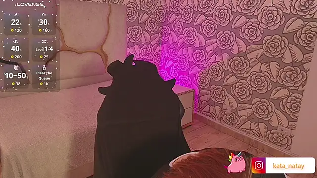 KATANA TAY online show from 4, 12, 2025