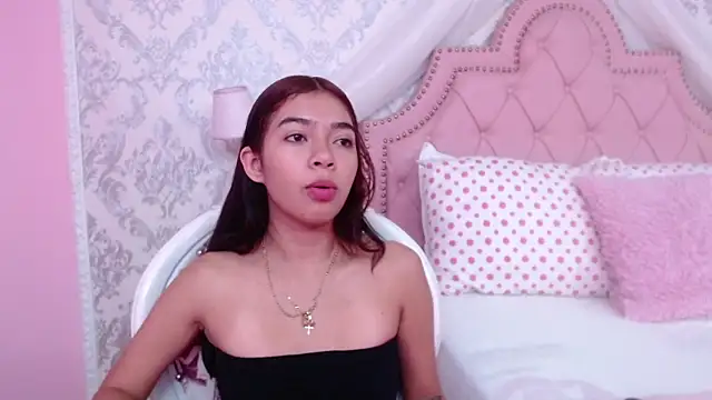 GabrielaSuarez online show from 22, 10, 2025