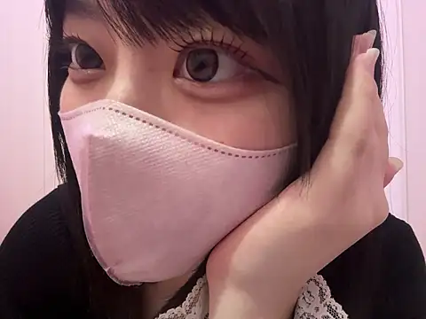 Snapshot of pinkudayo_girl chatting on 3, 7, 2026 pinkudayo girl online show from 3, 7, 2026