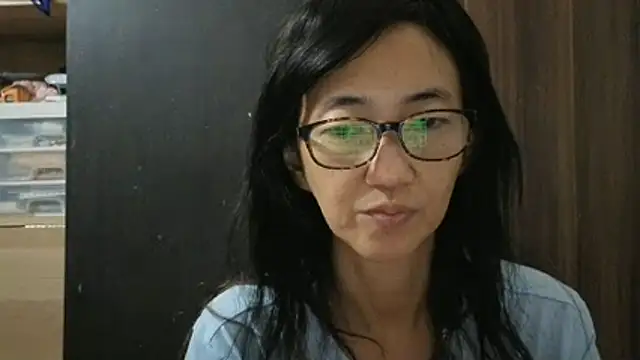 princessD077 online show from 2, 7, 2026