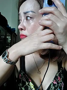 Baby-bigboobs20 online show from 8, 11, 2025