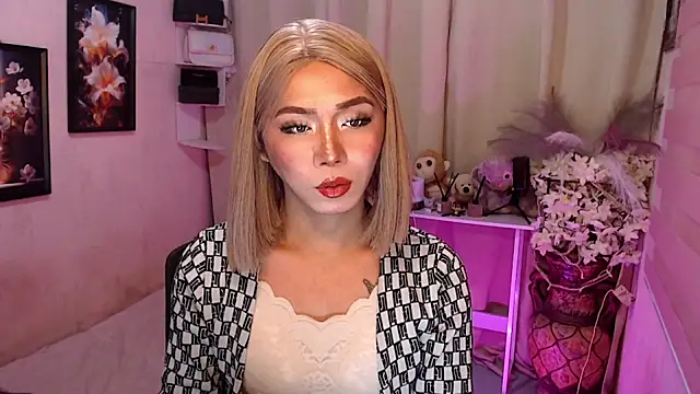 Katesy12 online show from 13, 12, 2025