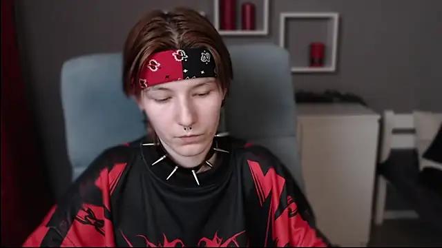 guitarandangell online show from 18, 12, 2025