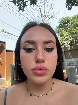 KiraSunshine online show from 22, 2, 2026