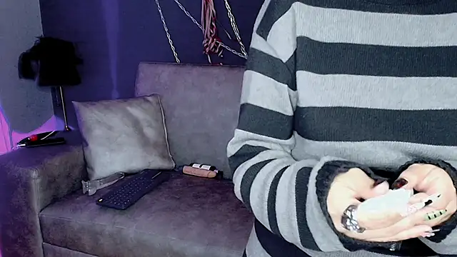 Snapshot of Navier__ chatting on 3, 12, 2025 Navier online show from 3, 12, 2025